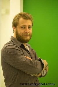 29 Industry Experts Share Proven Inventory Management Tactics for Growing Small Businesses