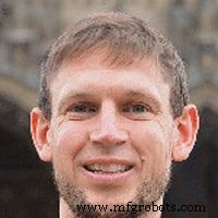 29 Industry Experts Share Proven Inventory Management Tactics for Growing Small Businesses