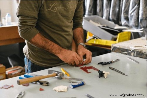 Maximize Asset Management: 5 Proven Strategies to Leverage Asset Tags with Tracking Software