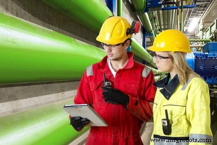 Your Comprehensive CMMS Buying Guide: Maximize Asset Performance