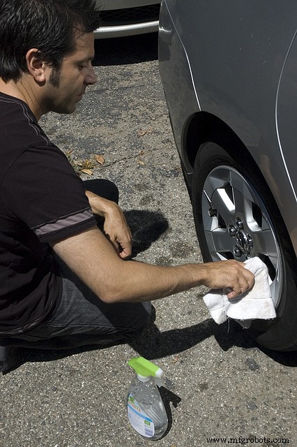 Perfectionist Pete: Your Truck’s Daily Safety Champion