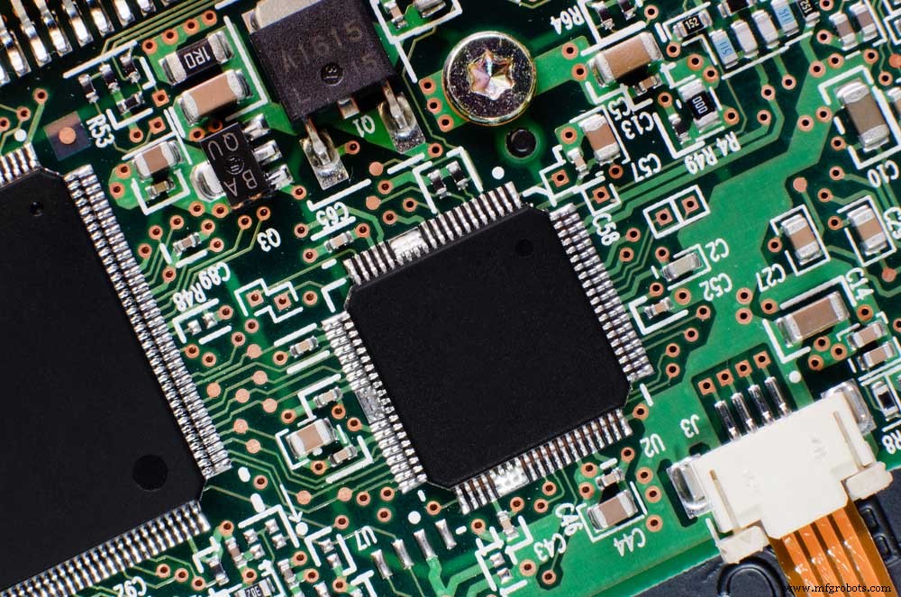PCB Manufacturing Process: Ensuring Superior Quality & Reliability