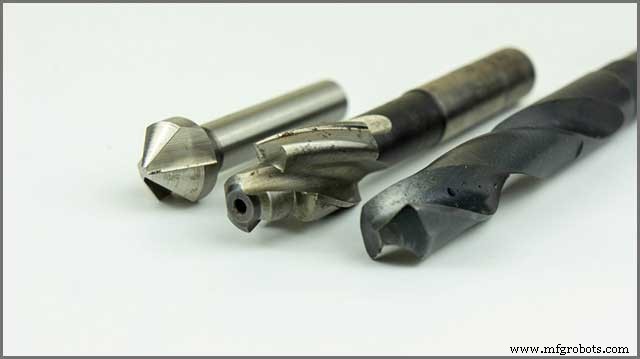 Countersink vs Counterbore: 5 Essential Facts for PCB Fastening