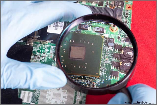 Expert Guide: 11 Proven Tips for Choosing Custom PCBs – 10 Years of Industry Insight