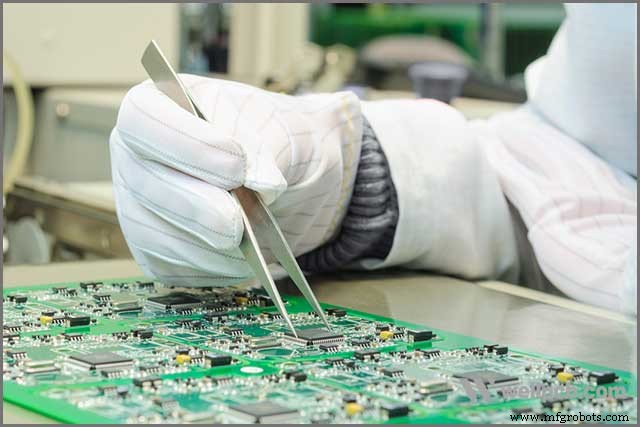 9 Essential PCB Supplier Capabilities for Printing and Assembly