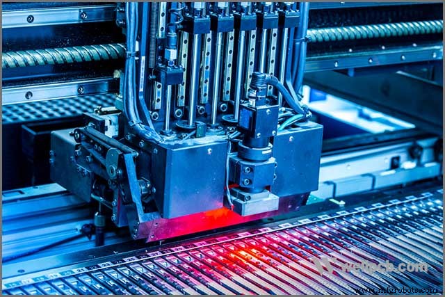 9 Essential PCB Supplier Capabilities for Printing and Assembly