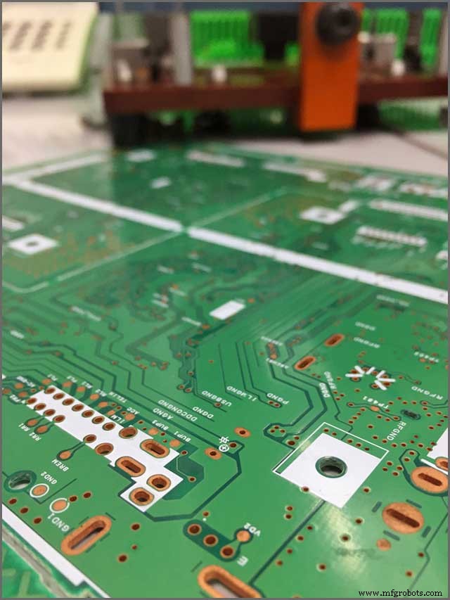 ENIG vs HASL: 10 Expert Tips for Selecting the Right PCB Surface Finish
