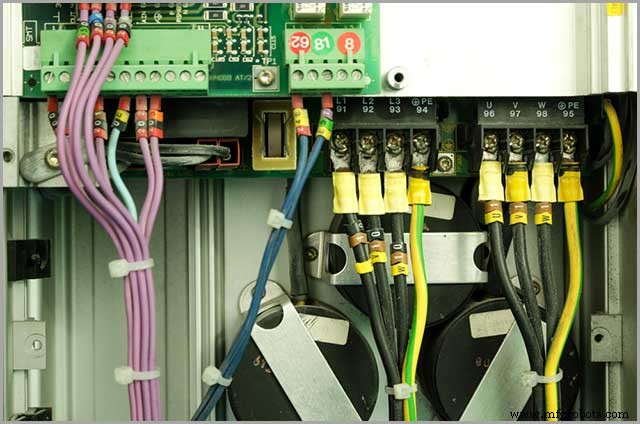 Ultimate Guide to Motor Controllers: Function, Protection, and Usage