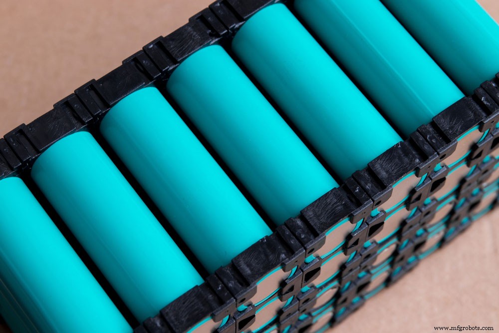 Essential Guide to Choosing the Right 9V Battery Holder