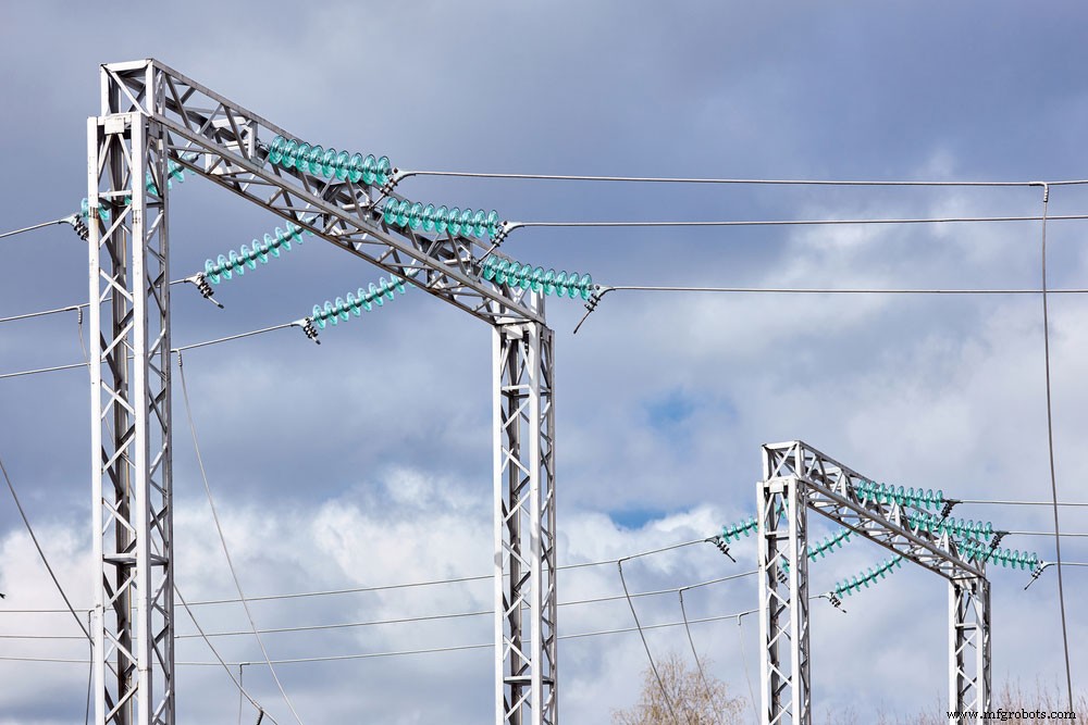 Single-Phase vs Three-Phase Power: Key Differences Explained