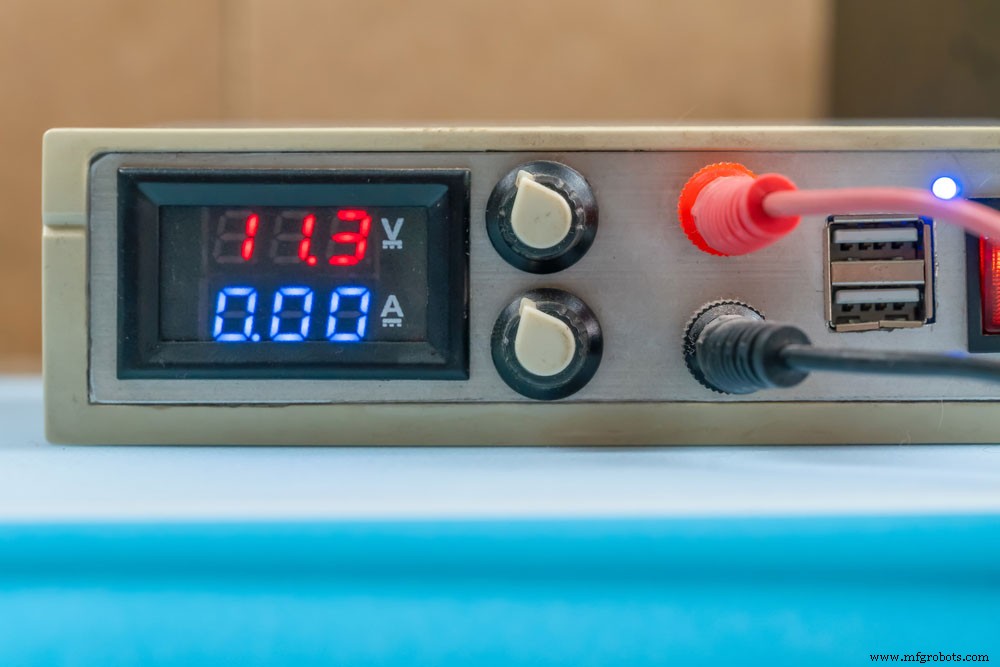 Variable Power Supplies Explained: Key Features, Applications, and Top Models