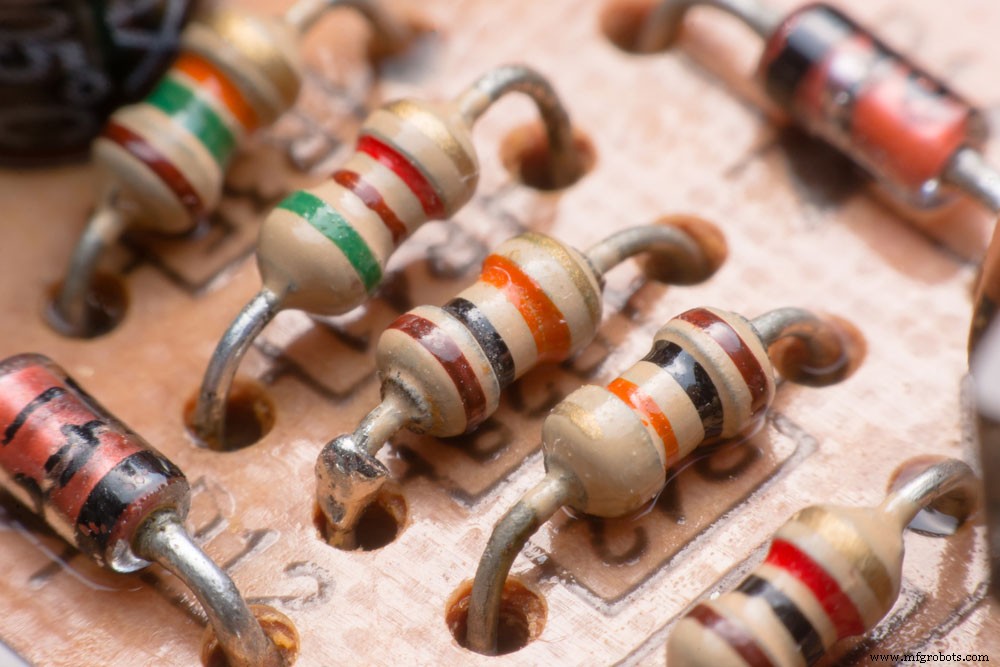 Timing Delay Circuits Explained: How They Work and Their Key Applications