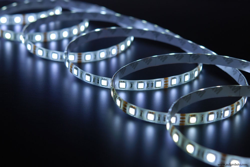 Faraday Flashlight: The Complete Guide to Building & Using a Mechanical Light