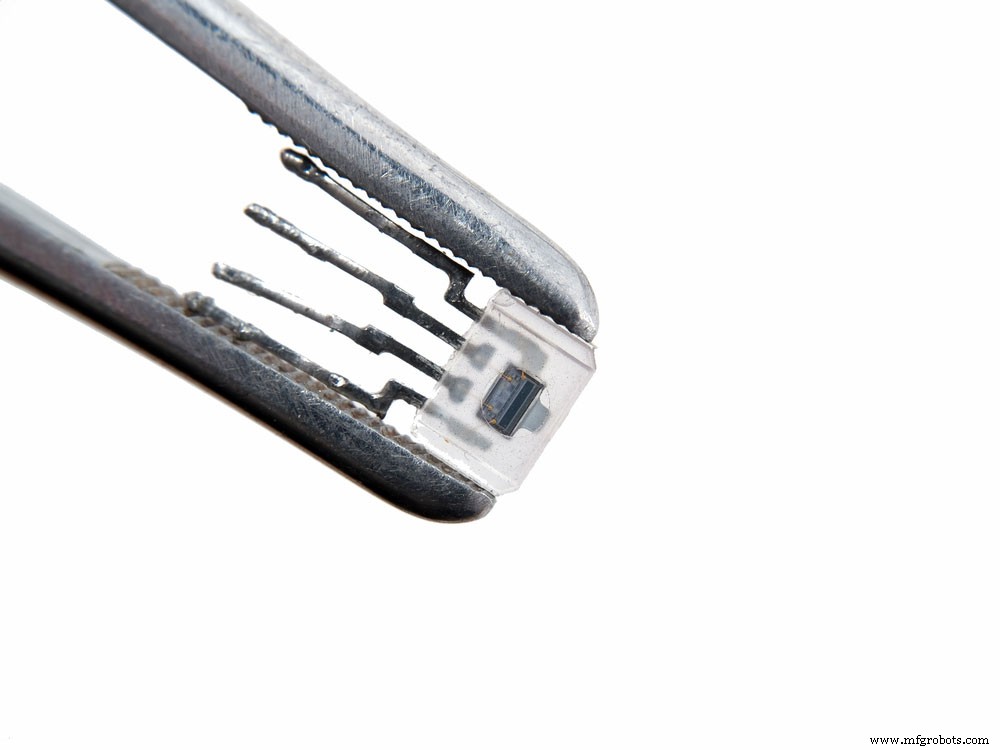 Optocoupler Basics: Function, Types, and Practical Applications