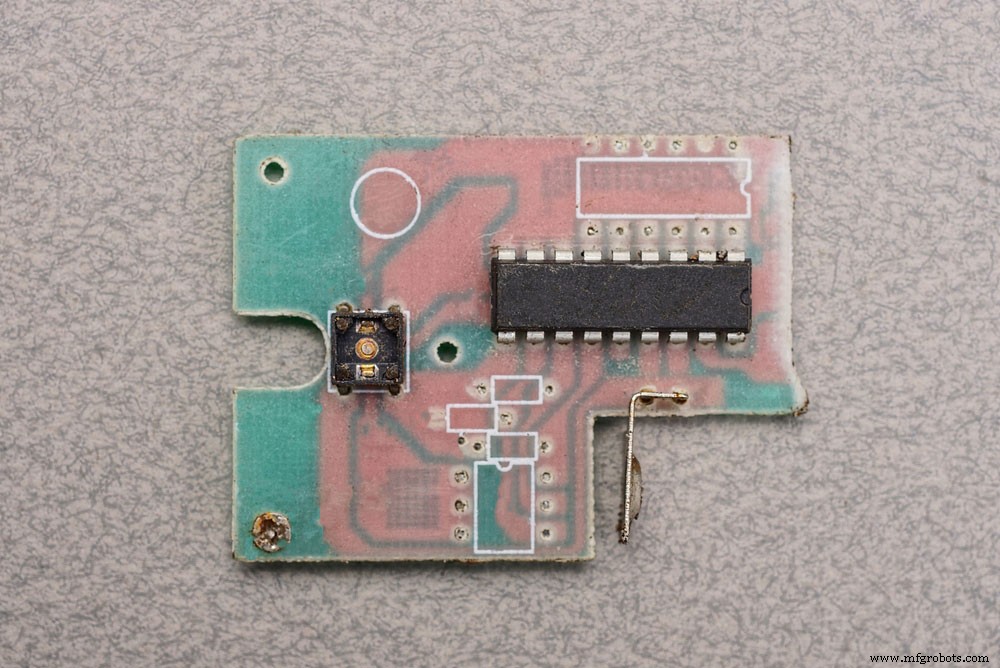 IC 4017 (CD4017) – Specs, Features & Application Guide