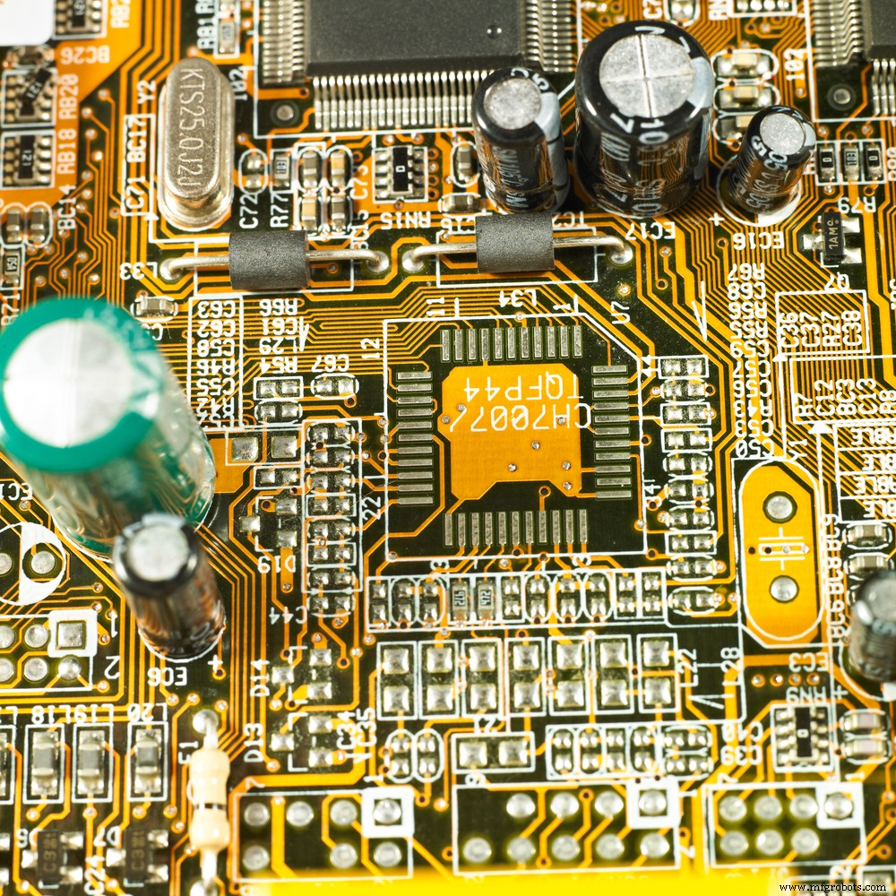 DHT22 Pinout Explained: Functionality, Wiring, and Practical Uses