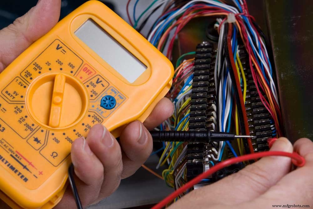 Voltmeter IC: Precision Voltage Measurement Made Simple