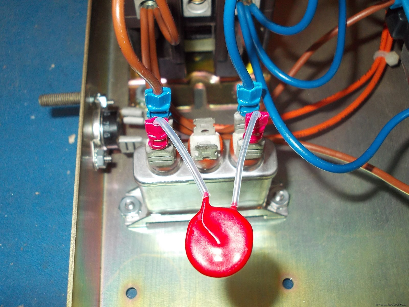 Understanding LDO Circuits: Principles, Design Tips & Applications