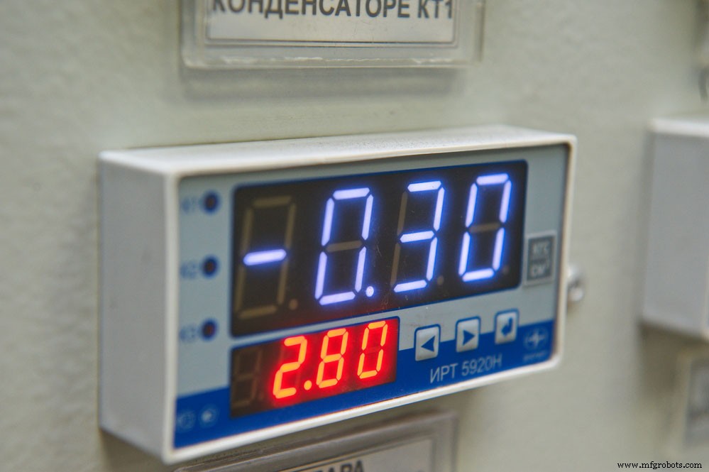 Comprehensive Guide to Voltage Sensors: Accuracy, Reliability, and Eco-Friendly Solutions