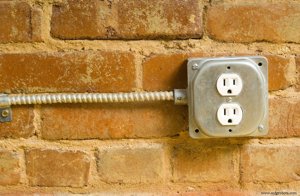 Contactor vs. Relay: Key Differences Explained for Engineers