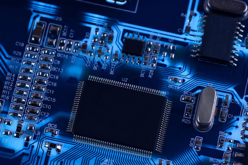 Master PCB Laminates: The Definitive Guide for Engineers