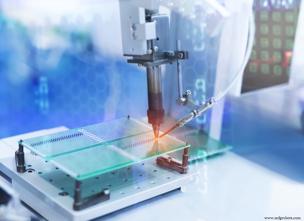 Master PCB Laminates: The Definitive Guide for Engineers