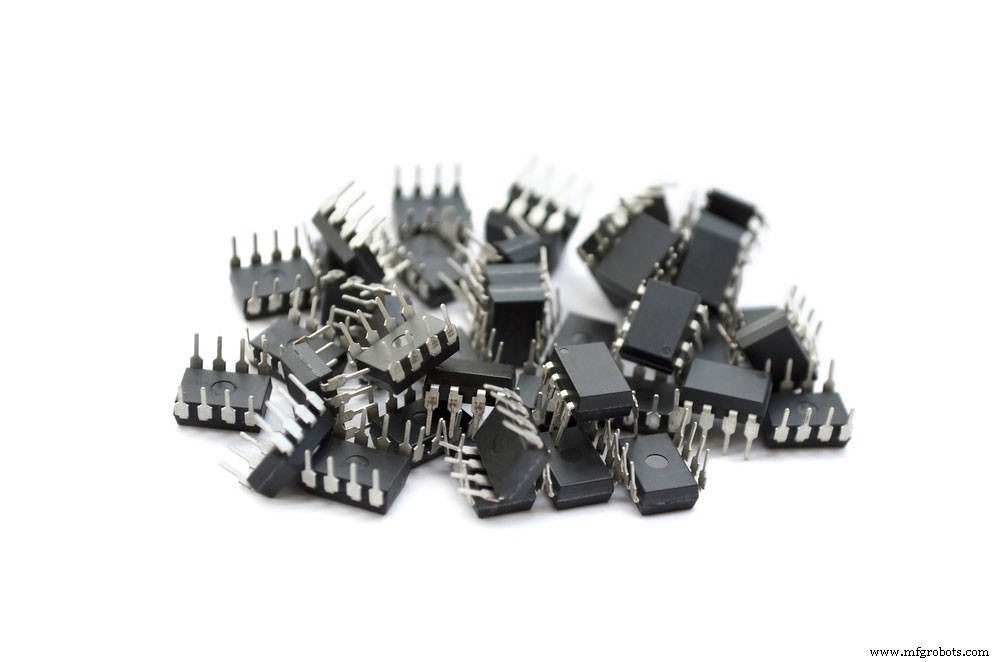 LM358 Op-Amp User Guide: Features, Pinouts & Applications