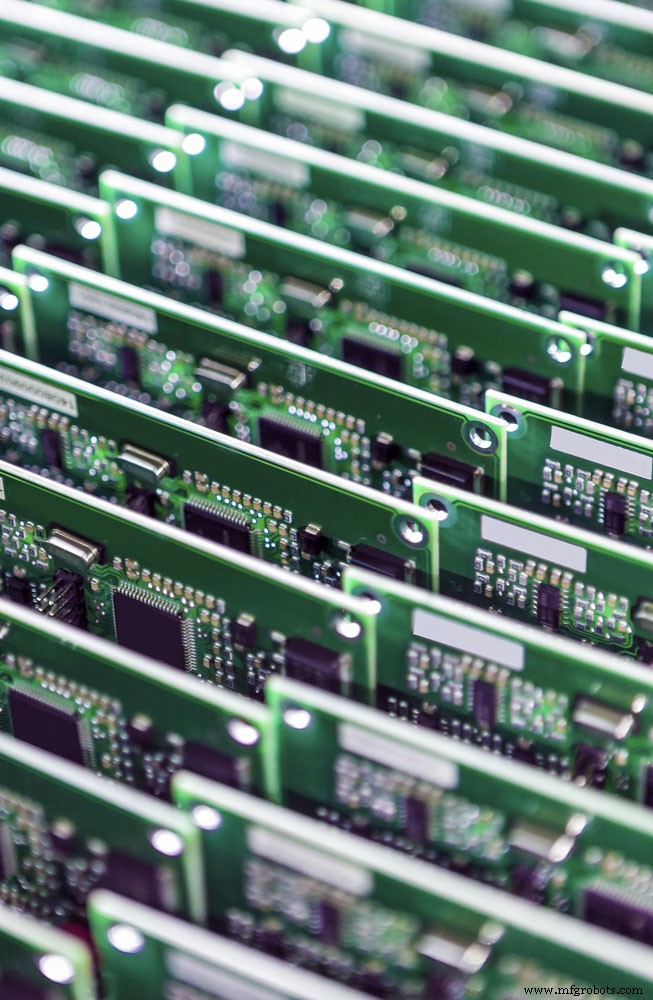 Top 6-Layer PCB Manufacturers & Stack‑Up Options