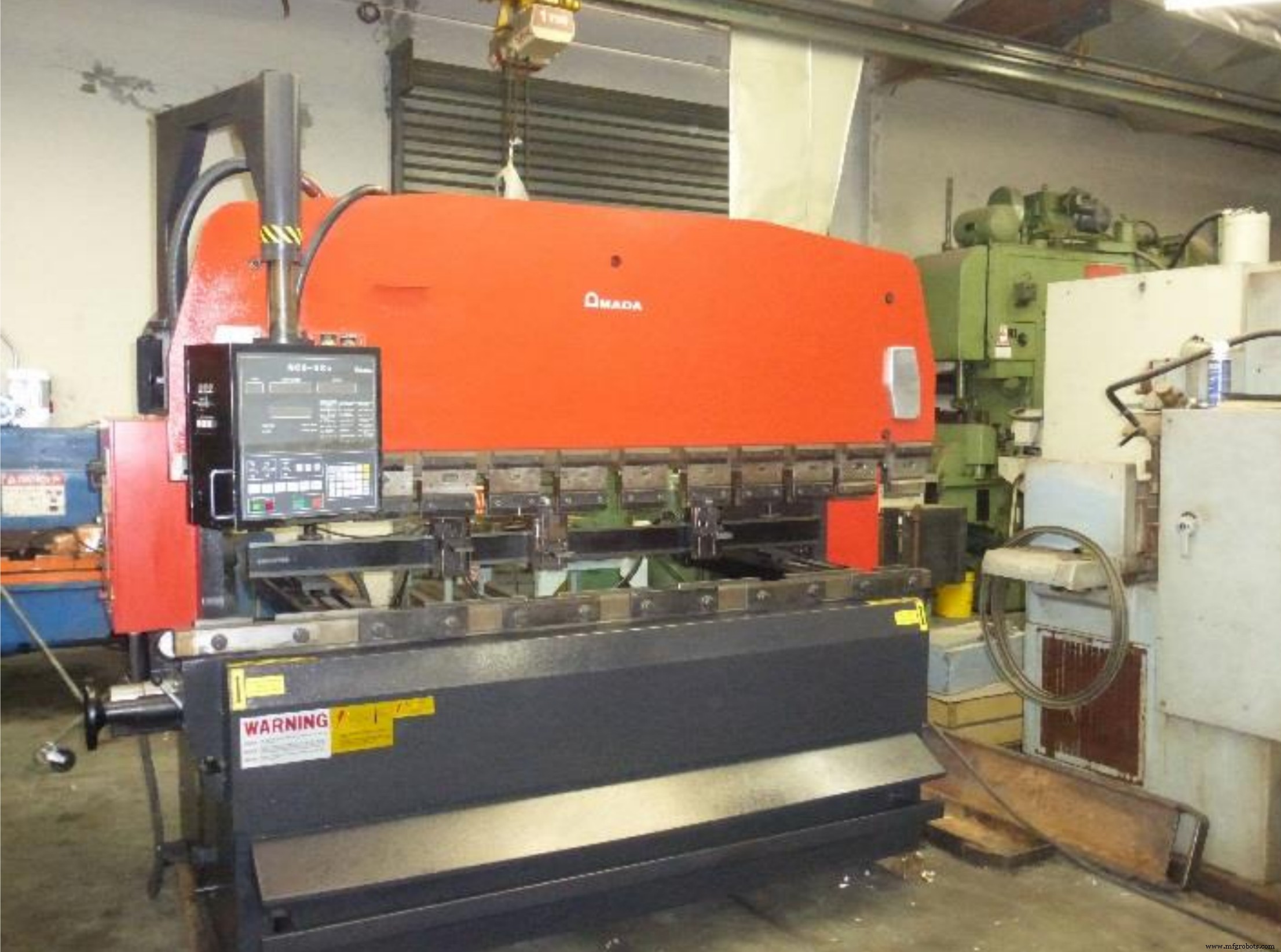 Discover the 5 Essential Fabrication Machines for Your Machine Shop