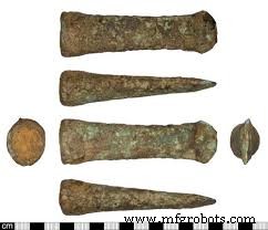 Understanding Ferrous vs. Non‑Ferrous Metals: Key Differences & Uses