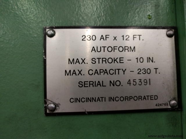 9 Expert Photo & Video Tips to Maximize Used Machinery Sales