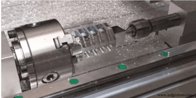 3‑Axis vs 4‑Axis vs 5‑Axis CNC Machining: Key Differences Explained