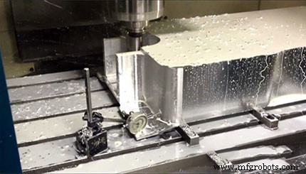 Why Manual Turning Still Matters: 3 Key Advantages Over CNC