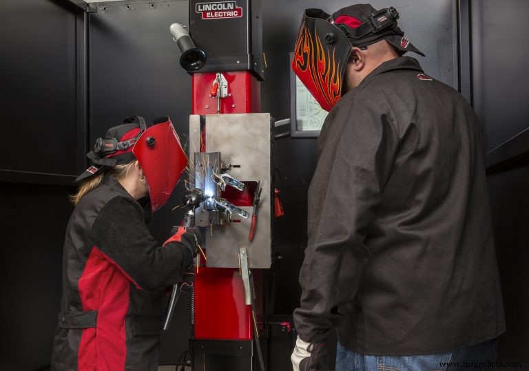 How Advanced Robotics Are Revolutionizing Welding Operations