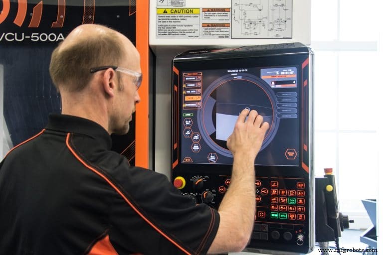 Enhancing CNC Programming Productivity Through Advanced Software and Interfaces