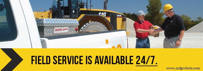 Choosing the Right Service for Heavy Equipment: Shop vs. Field Service