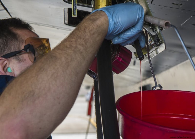 Advanced Hydraulic Fluid Filtration: Ensuring Peak Performance and Reliability