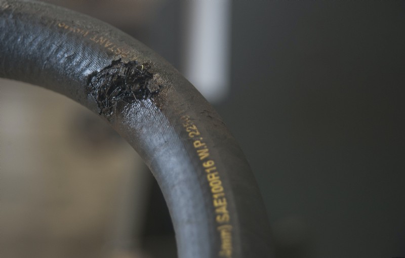 Key Factors Leading to Hydraulic Hose Failure and Prevention Strategies