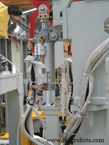 Why Pneumatic Cylinders Fail and How to Repair Them Effectively