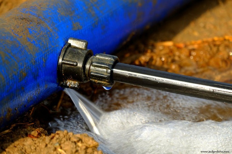 Preventing Hydraulic Fluid Leaks: Expert Strategies for Reliability and Cost Savings