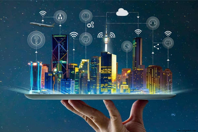 Edge Computing vs Cloud Computing: Key Differences Explained