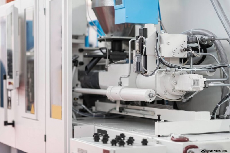 CNC Machining vs. Injection Molding: Which Method Suits Your Plastic Parts?