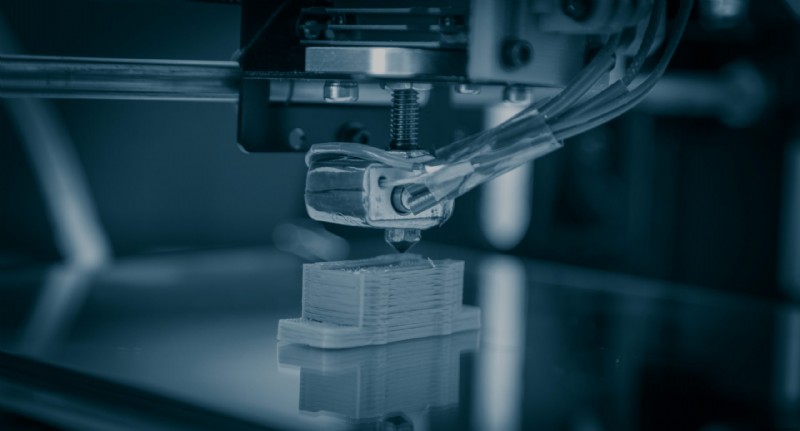 Industrial-Grade FFF vs Desktop 3D Printers: Key Differences Explained