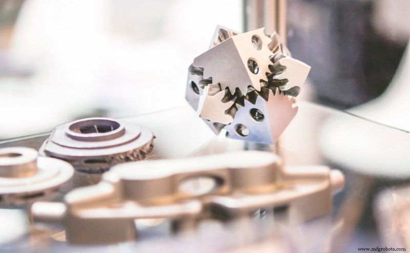 Metal 3D Printing vs. Metal Injection Molding: Choosing the Right Process for Your Project