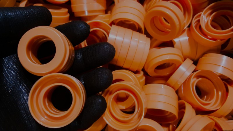 8 Proven Strategies to Cut Costs in Injection Molding