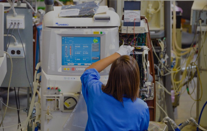 Essential Guide to Medical Device Manufacturing & Biocompatible Materials for Product Developers