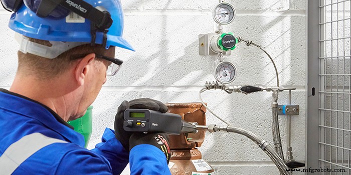 Preventing Fluid System Leaks: Cost‑Saving Strategies for Your Facility