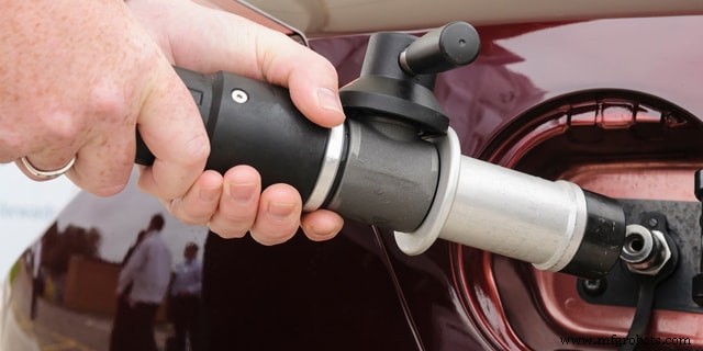 Key Fuel System Components Driving New Flyer s Innovative Bus Technology