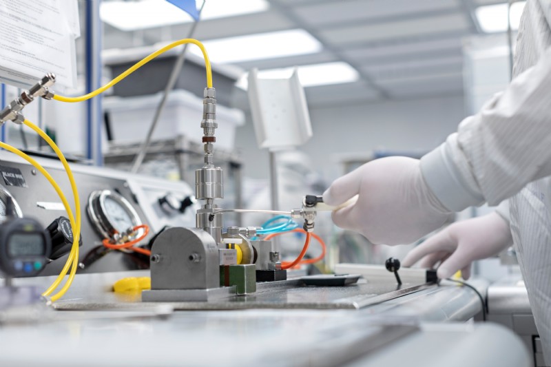 Semiconductor Manufacturing: The Critical Role of Rapid Support Services