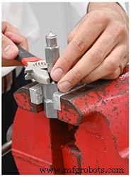 Choosing the Right Small-Bore Tube Fittings: A Comprehensive Guide